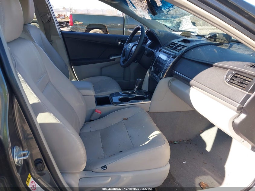 2012 Toyota Camry Hybrid Le