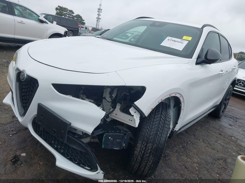 2020 Alfa Romeo Stelvio Rwd