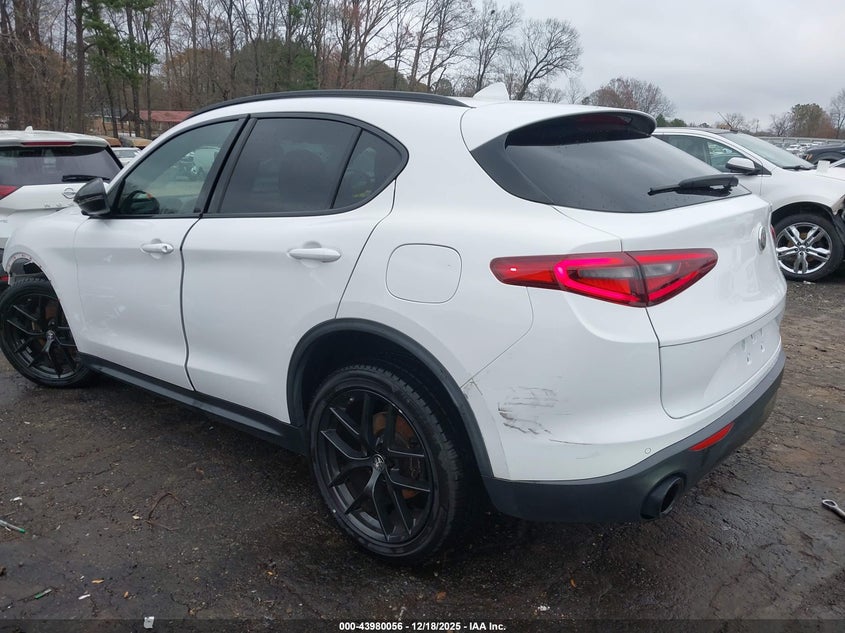 2020 Alfa Romeo Stelvio Rwd