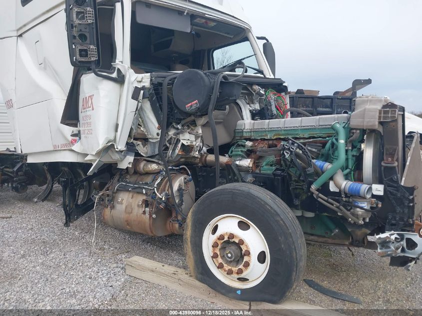 2018 Volvo Vnl VIN: 4V4NC9EH7JN886620 Lot: 43980096