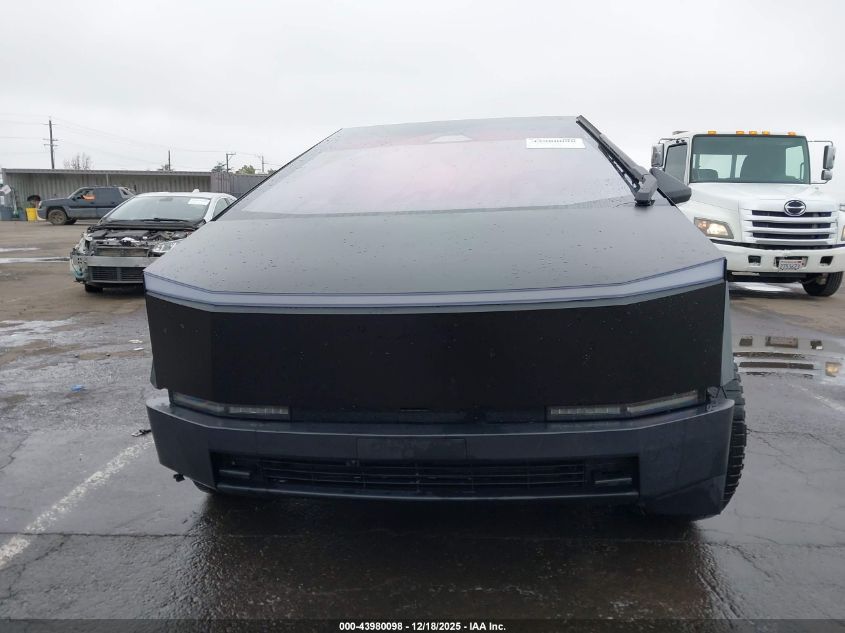 2024 Tesla Cybertruck All-Wheel Drive VIN: 7G2CEHED0RA001313 Lot: 43980098
