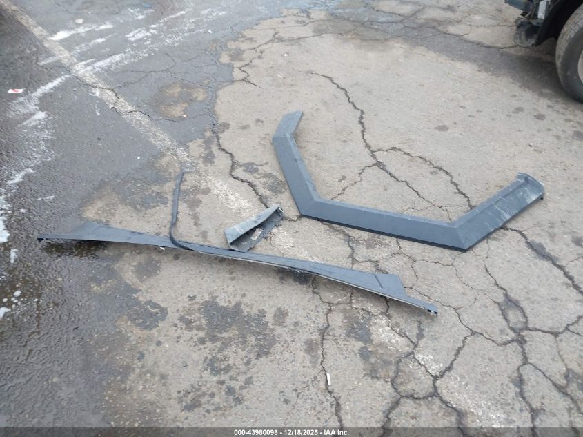 2024 Tesla Cybertruck All-Wheel Drive VIN: 7G2CEHED0RA001313 Lot: 43980098