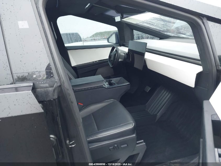 2024 Tesla Cybertruck - 7G2CEHED0RA001313