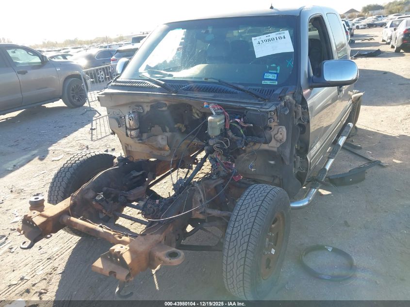 2002 Chevrolet Silverado 1500 Lt VIN: 2GCEK19T921257555 Lot: 43980104