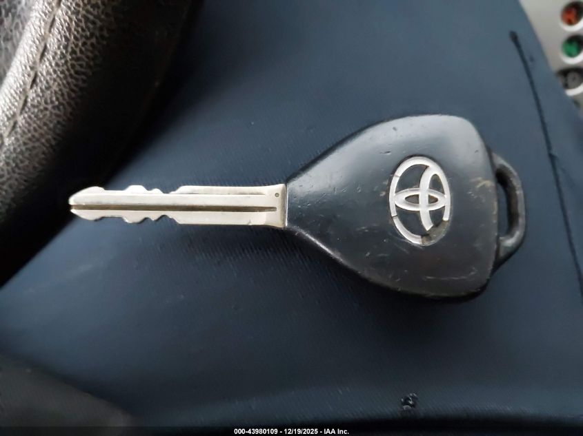 2010 Toyota Matrix S VIN: 2T1LE4EE1AC014233 Lot: 43980109