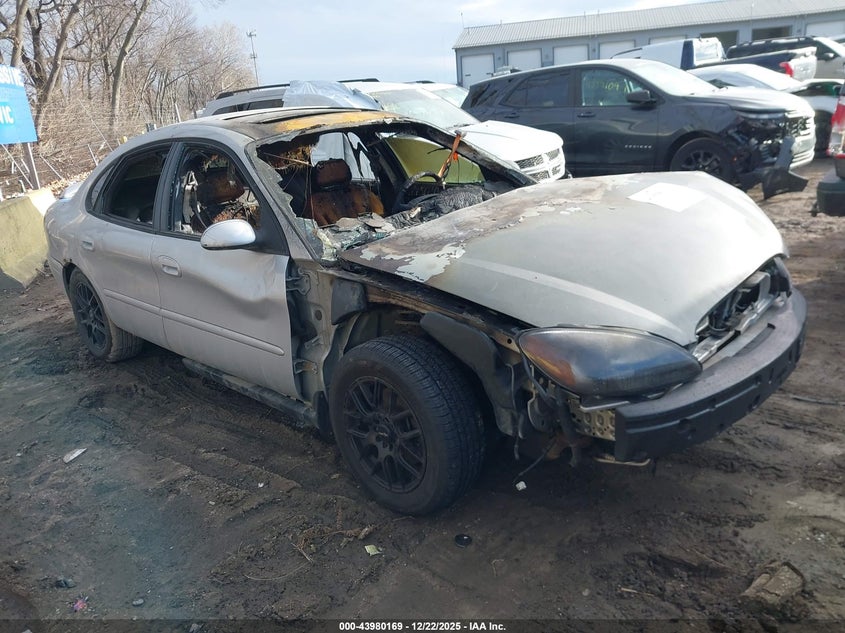 2004 Ford Taurus SEL