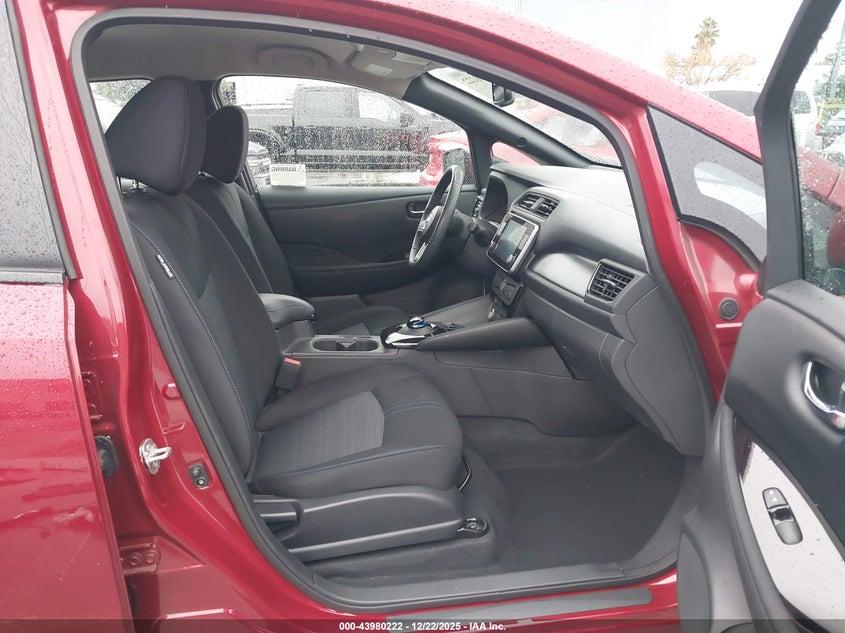 VIN 1N4CZ1CV4PC552793 2023 NISSAN LEAF SV PLUS 60 KWH