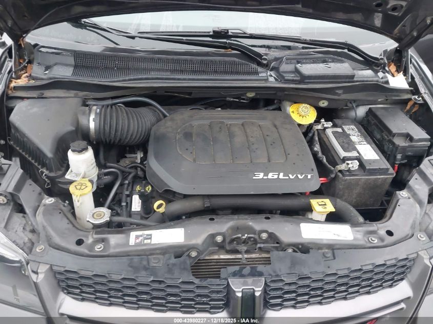 2018 Dodge Grand Caravan Gt VIN: 2C4RDGEG7JR360299 Lot: 43980227