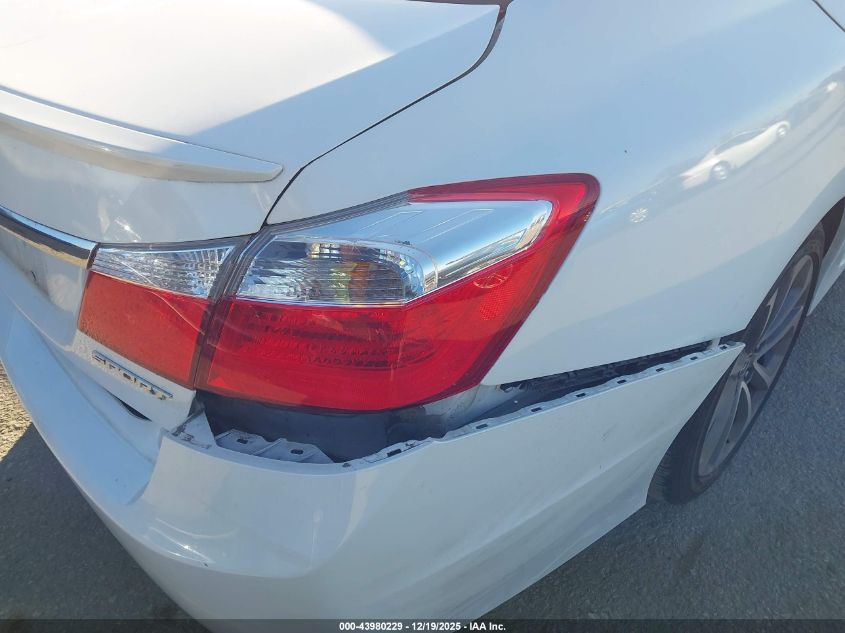 2015 Honda Accord Sport VIN: 1HGCR2F51FA046992 Lot: 43980229