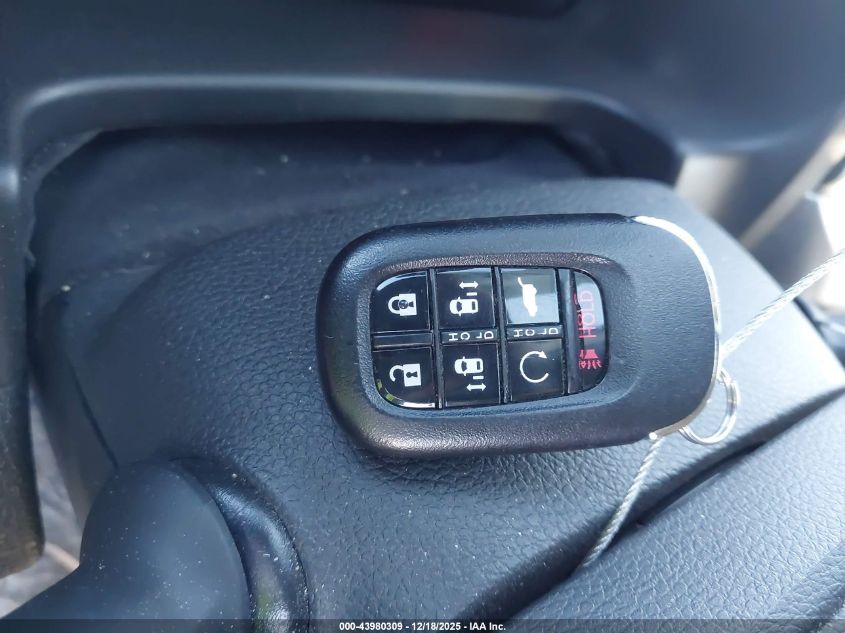 2025 Honda Odyssey Touring VIN: 5FNRL6H84SB027265 Lot: 43980309