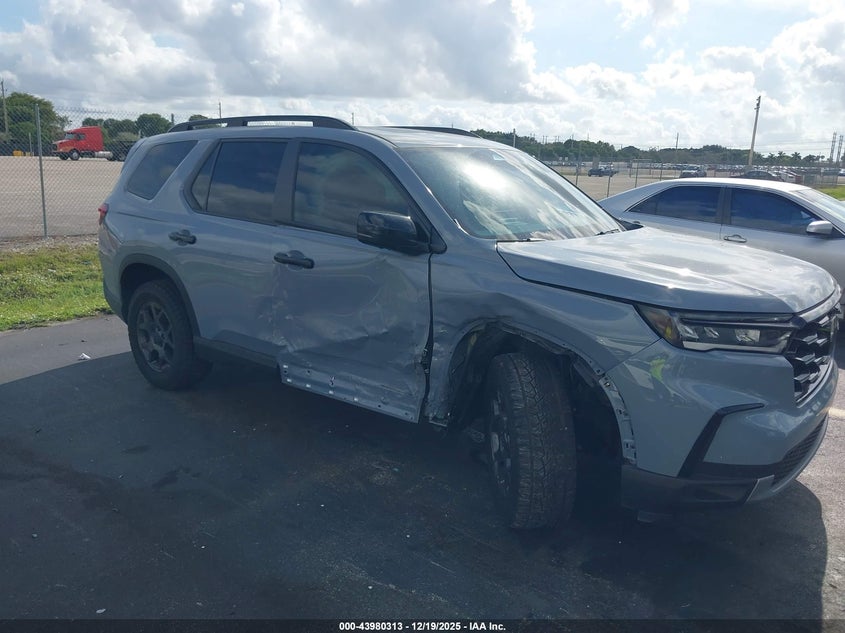 2025 Honda Pilot Trailsport