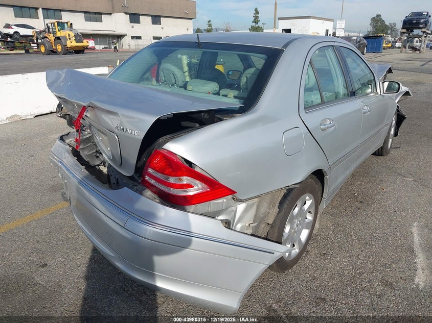 2005 Mercedes-Benz C 240 Luxury 4Matic