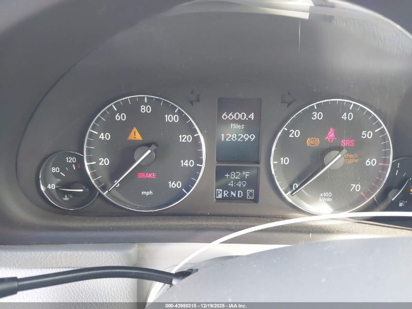 2005 Mercedes-Benz C 240 Luxury 4Matic VIN: WDBRF81JX5F677121 Lot: 43980315