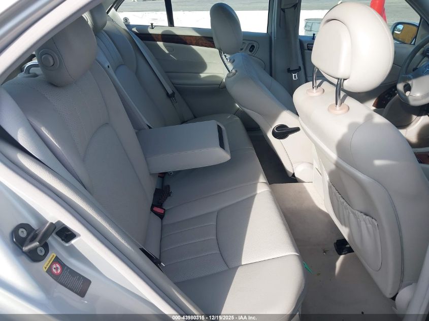 2005 Mercedes-Benz C 240 Luxury 4Matic VIN: WDBRF81JX5F677121 Lot: 43980315