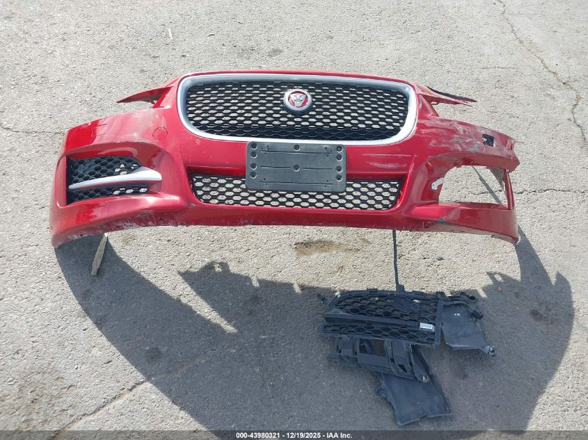 2017 Jaguar Xe 35T R-Sport VIN: SAJAL4BV0HA947770 Lot: 43980321