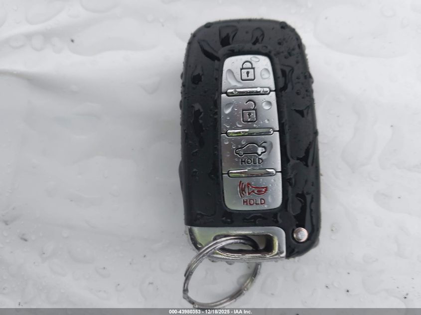 2013 Hyundai Elantra Limited VIN: 5NPDH4AE6DH204600 Lot: 43980353