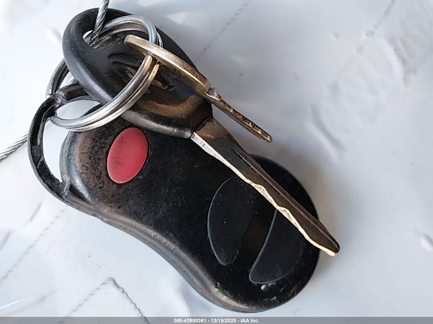 2004 Dodge Ram 1500 Slt/Laramie VIN: 1D7HU18DX4S788855 Lot: 43980361