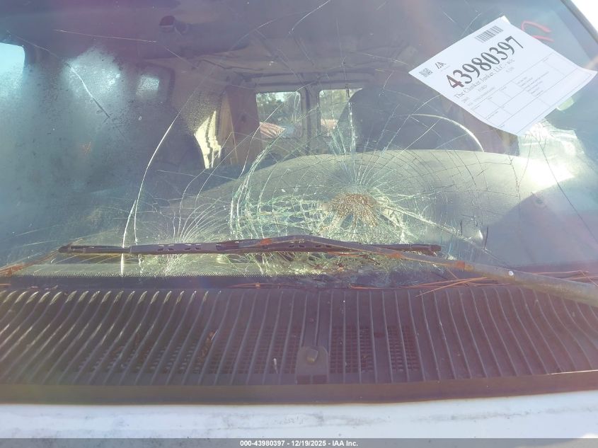 2005 Ford E-250 Commercial/Recreational VIN: 1FTNE24W65HA48581 Lot: 43980397