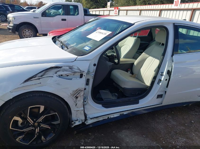 2025 Hyundai Sonata Sel VIN: KMHL64JA4SA470969 Lot: 43980420