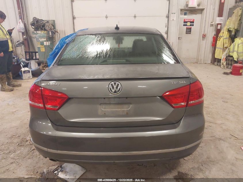 2014 Volkswagen Passat 2.0L Tdi Sel Premium VIN: 1VWCN7A31EC087572 Lot: 43980429