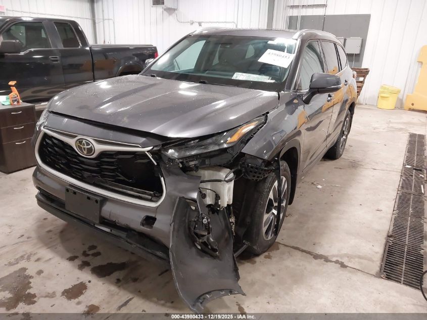 2021 Toyota Highlander Xle VIN: 5TDGZRBH1MS086868 Lot: 43980433