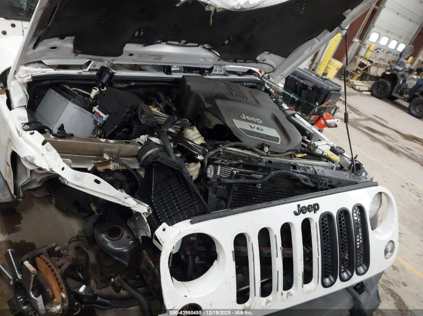 2014 Jeep Wrangler Unlimited Sahara VIN: 1C4BJWEG9EL196007 Lot: 43980485