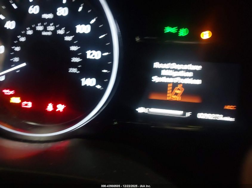 2022 Honda Hr-V Awd Ex VIN: 3CZRU6H51NM742050 Lot: 43980505