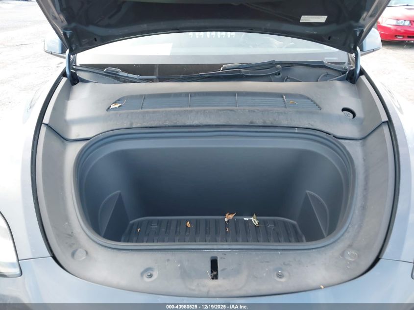 2023 Tesla Model Y Awd/Long Range Dual Motor All-Wheel Drive VIN: 7SAYGDEE4PA041656 Lot: 43980525