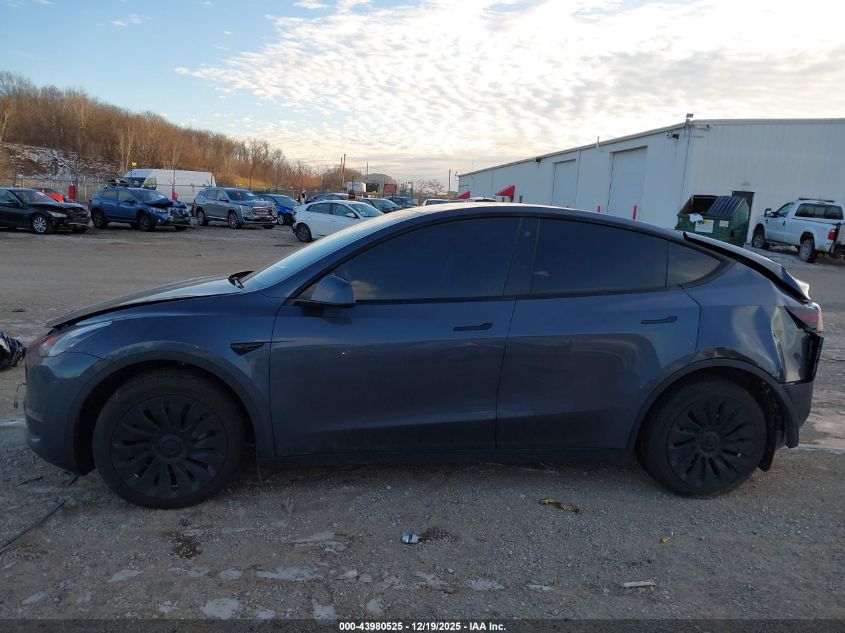 2023 Tesla Model Y Awd/Long Range Dual Motor All-Wheel Drive VIN: 7SAYGDEE4PA041656 Lot: 43980525