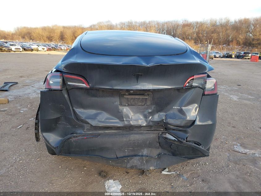 2023 Tesla Model Y Awd/Long Range Dual Motor All-Wheel Drive VIN: 7SAYGDEE4PA041656 Lot: 43980525