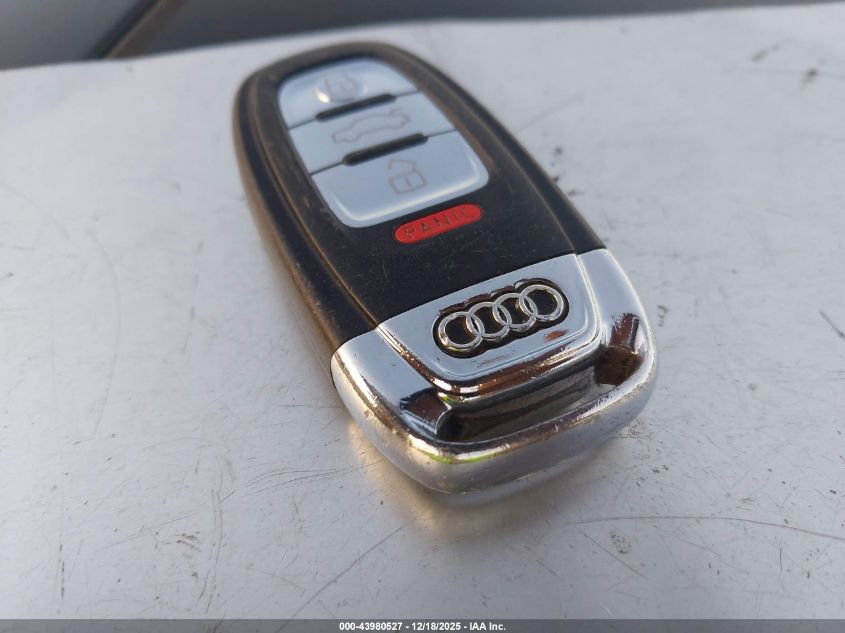 2013 Audi A4 2.0T Premium VIN: WAUBFAFL0DN029938 Lot: 43980527