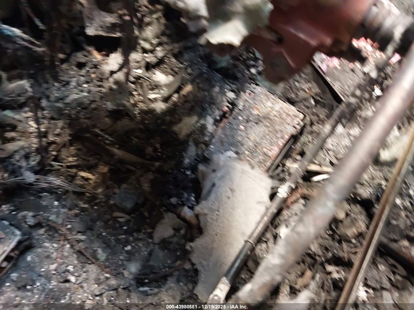 2019 GMC Sierra 2500Hd Sle VIN: 1GT12PEY3KF217239 Lot: 43980581