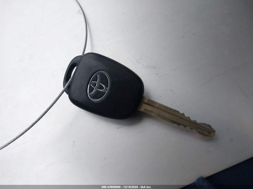 2017 Toyota Corolla Le VIN: 2T1BURHE8HC945720 Lot: 43980588