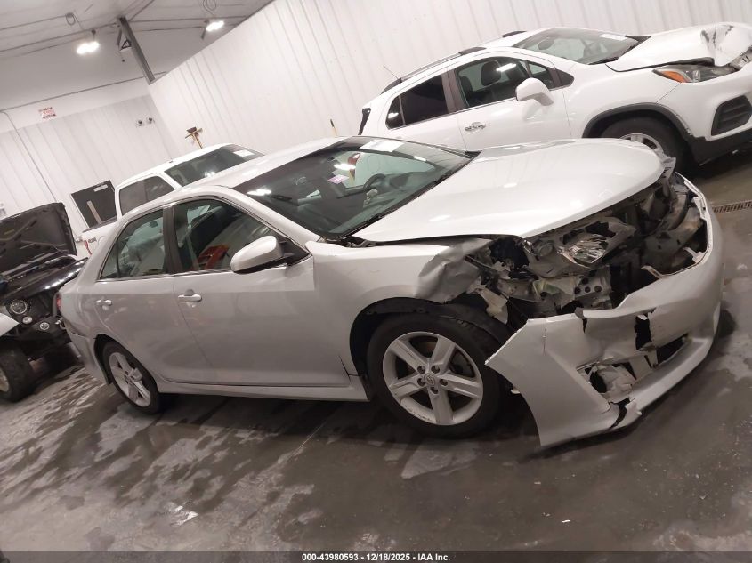 2014 Toyota Camry Se VIN: 4T1BF1FK3EU860539 Lot: 43980593