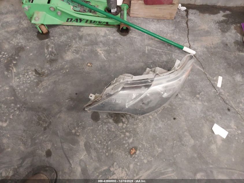 2014 Toyota Camry Se VIN: 4T1BF1FK3EU860539 Lot: 43980593