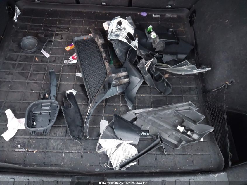 2014 BMW X1 xDrive28I VIN: WBAVL1C5XEVY13816 Lot: 43980596