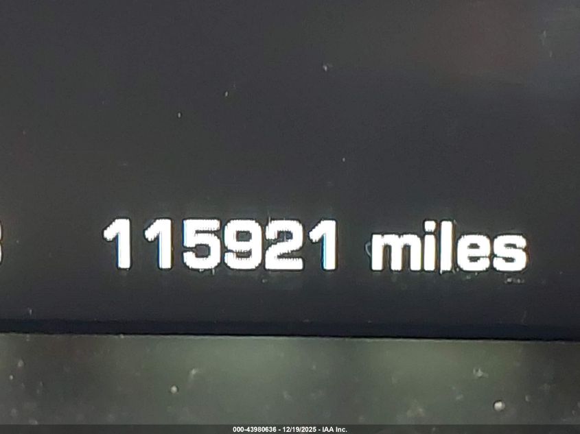 2016 Land Rover Range Rover 5.0L V8 Supercharged VIN: SALGS2EF7GA250785 Lot: 43980636