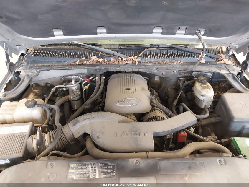 2005 Chevrolet Tahoe Ls VIN: 1GNEK13T05J210506 Lot: 43980640