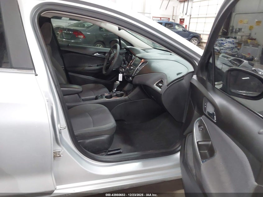 2017 Chevrolet Cruze Lt Auto