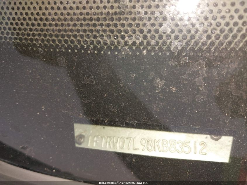 2003 Ford F-150 Lariat/Xlt VIN: 1FTRW07L93KB83512 Lot: 43980657