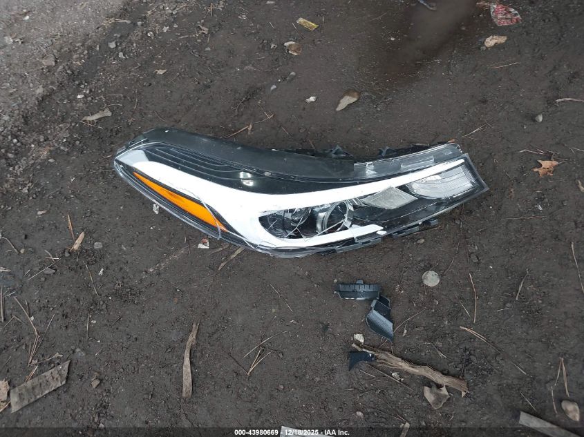 2017 Kia Forte Lx VIN: 3KPFK4A70HE161569 Lot: 43980669