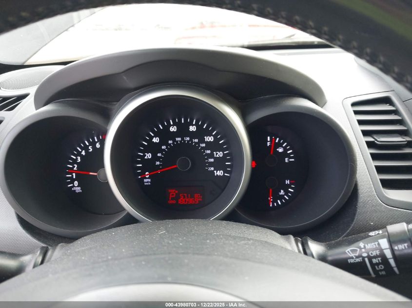 2013 Kia Soul + VIN: KNDJT2A6XD7538664 Lot: 43980703