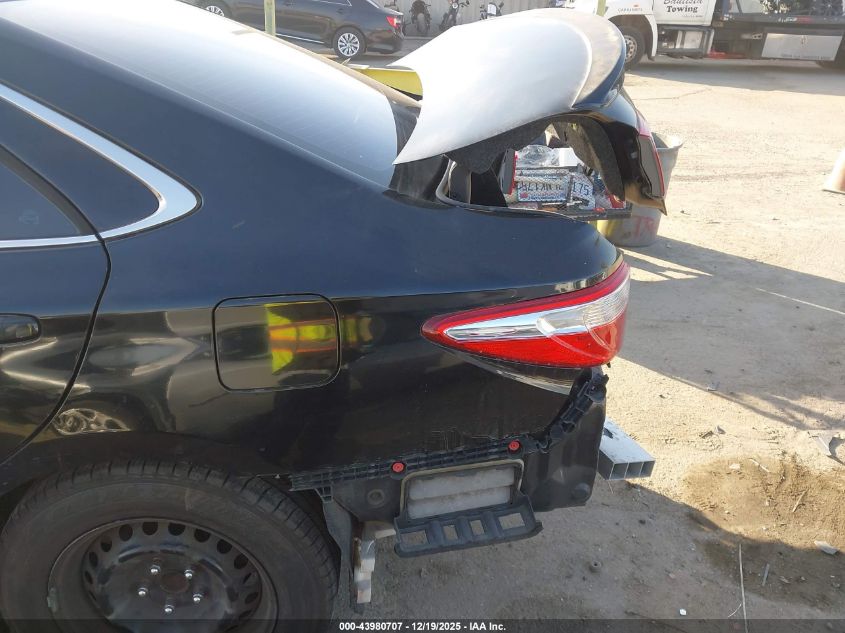 2015 Toyota Camry Se VIN: 4T1BF1FK8FU066864 Lot: 43980707