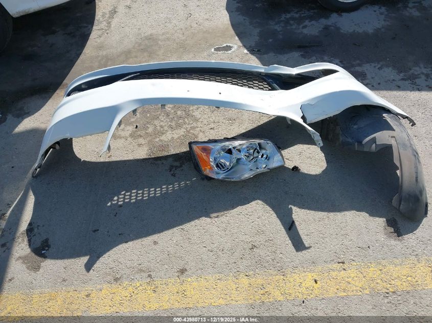 2019 Dodge Grand Caravan Sxt VIN: 2C4RDGCG9KR620111 Lot: 43980713