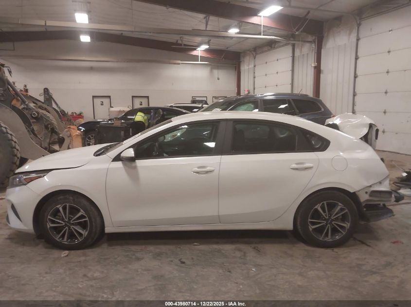 2024 Kia Forte Lxs VIN: 3KPF24AD0RE819107 Lot: 43980714