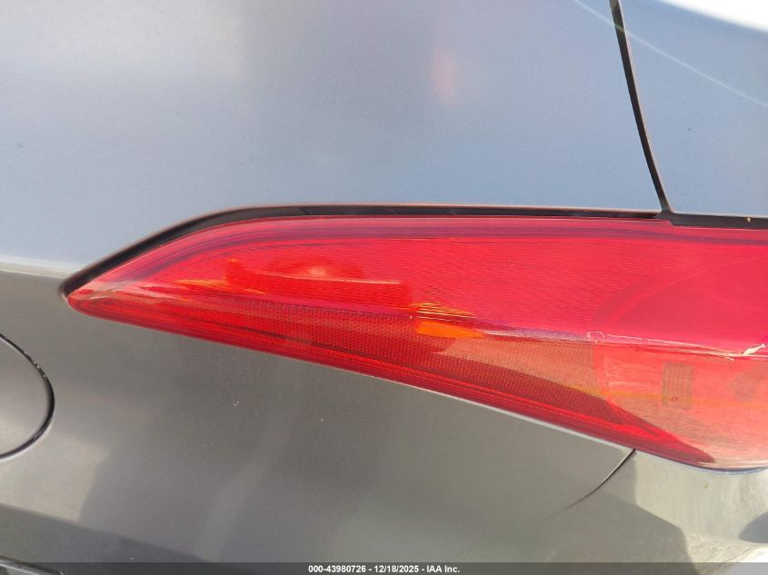 2012 Hyundai Elantra Gls VIN: 5NPDH4AE6CH133719 Lot: 43980726