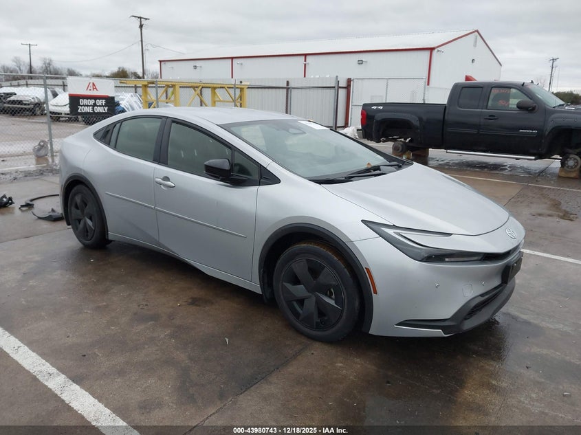 TOYOTA PRIUS LE 2023
