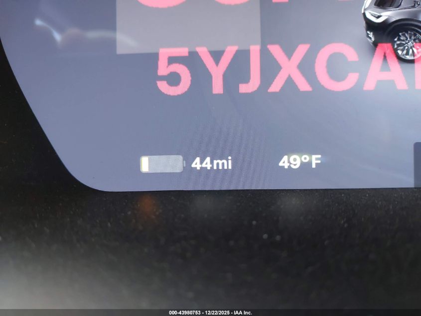 2016 Tesla Model X 60D/70D/75D/90D VIN: 5YJXCAE22GF006531 Lot: 43980753