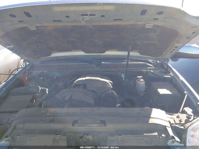 2011 GMC Yukon Denali VIN: 1GKS2EEF2BR256138 Lot: 43980771