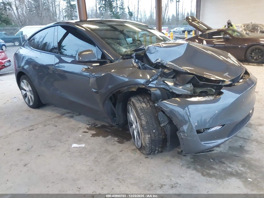 7SAYGDEE7PF913251 2023 Tesla Model Y Awd/Long Range Dual Motor All-Wheel Drive auction photo 1